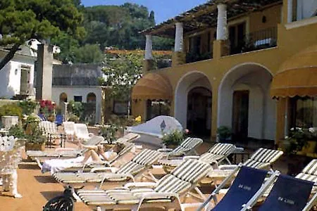 La Certosella 3*