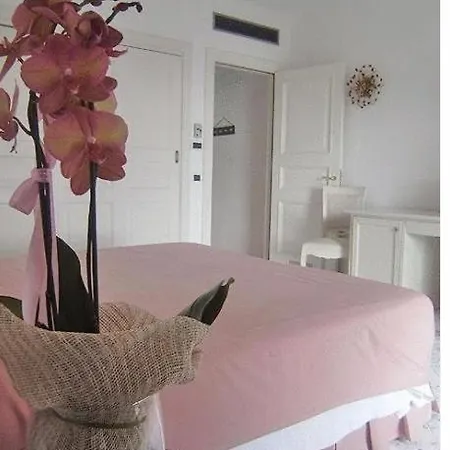 Szálloda La Certosella 3*
